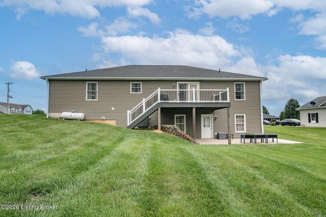 16 Sarah Ct, Rineyville, KY 40162
