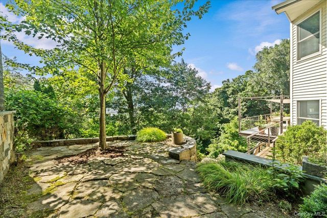 349 Warburton Avenue, Hastings-on-hudson, NY 10706