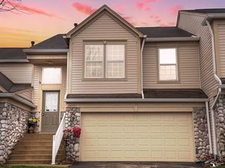 26805 Kirkway Circle, Woodhaven, MI 48183