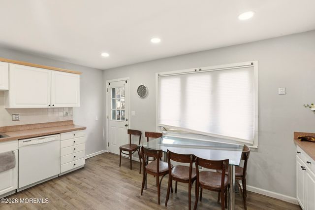 13 Fordham Road, Jackson, NJ 08527