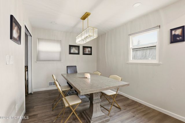 13 Fordham Road, Jackson, NJ 08527