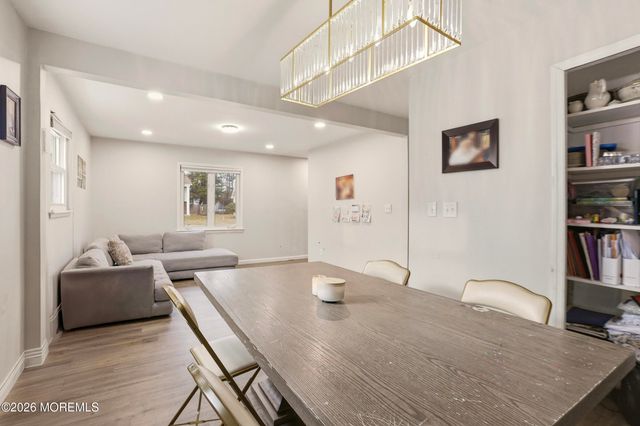 13 Fordham Road, Jackson, NJ 08527