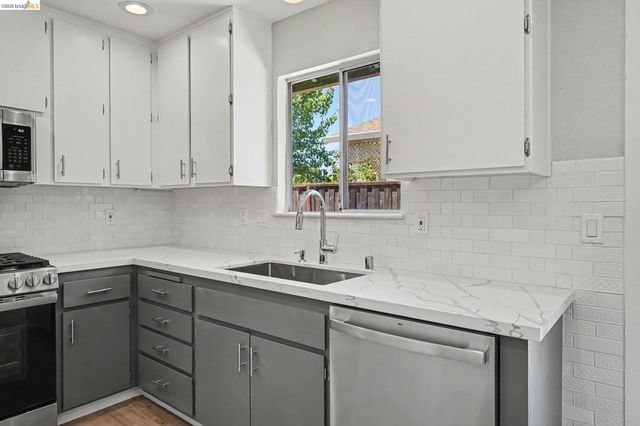 4241 Salgado Ave, Oakley, CA 94561