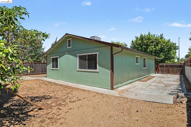 4241 Salgado Ave, Oakley, CA 94561