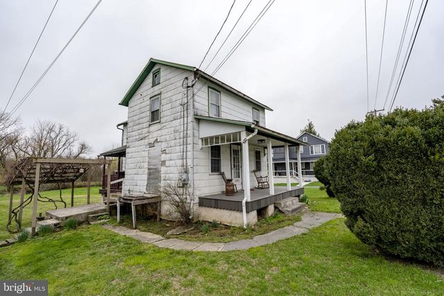 5242 OLD PHILADELPHIA PIKE, Kinzers, PA 17535
