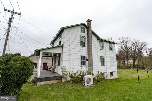 5242 OLD PHILADELPHIA PIKE, Kinzers, PA 17535
