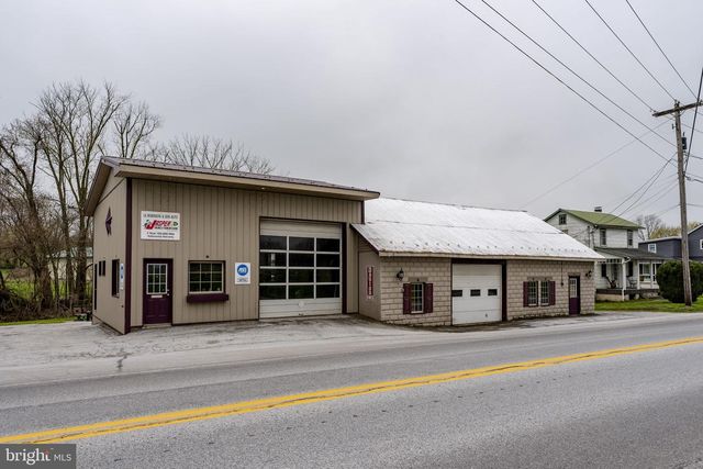 5242 OLD PHILADELPHIA PIKE, Kinzers, PA 17535