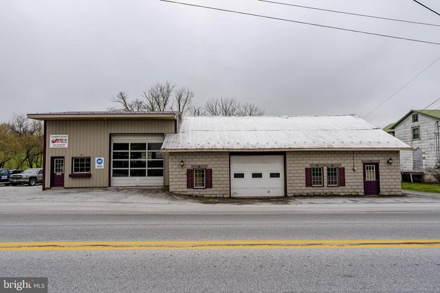 5242 OLD PHILADELPHIA PIKE, Kinzers, PA 17535