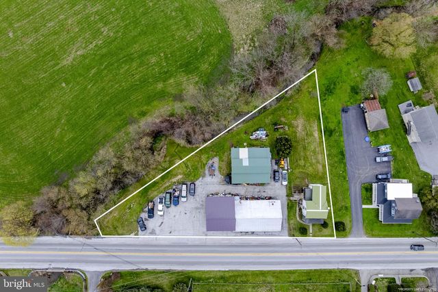 5242 OLD PHILADELPHIA PIKE, Kinzers, PA 17535