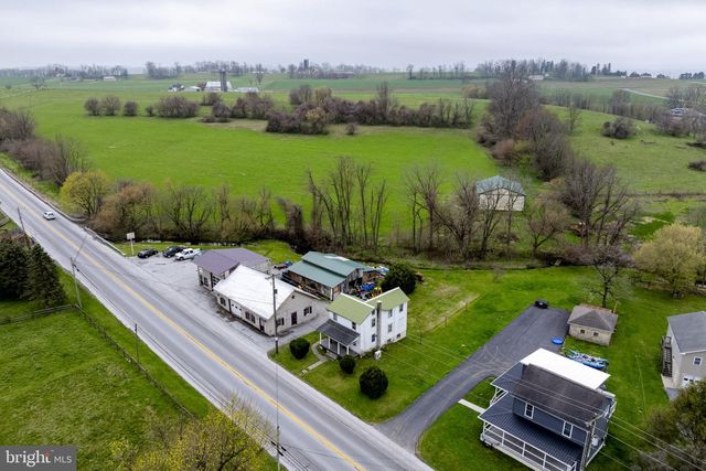 5242 OLD PHILADELPHIA PIKE, Kinzers, PA 17535