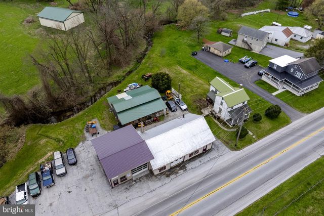 5242 OLD PHILADELPHIA PIKE, Kinzers, PA 17535