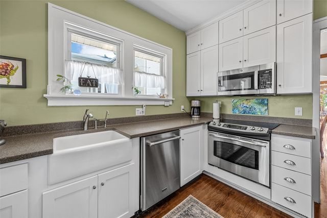 845 14TH Street, Marion, IA 52302