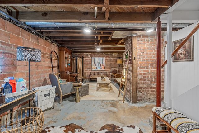 845 14TH Street, Marion, IA 52302