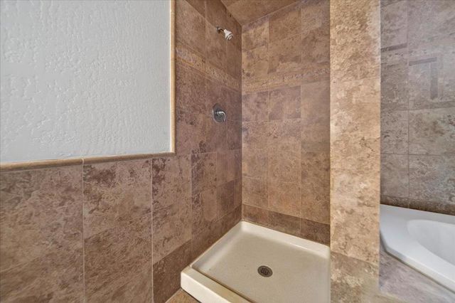 111 Hillside Road, San Juan Bautista, CA 95045