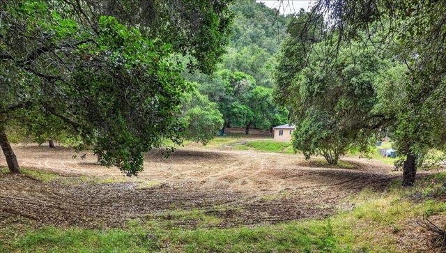 111 Hillside Road, San Juan Bautista, CA 95045