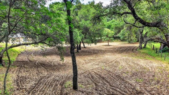 111 Hillside Road, San Juan Bautista, CA 95045