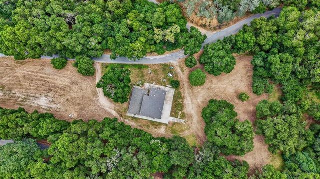 111 Hillside Road, San Juan Bautista, CA 95045