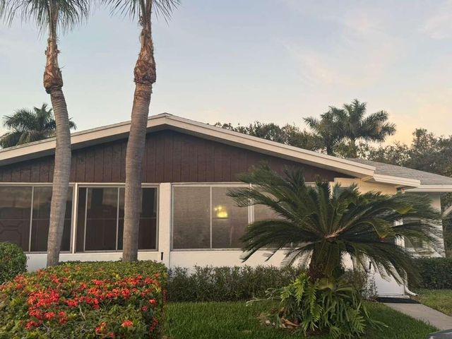 5061 Alfred Drive, West Palm Beach, FL 33417