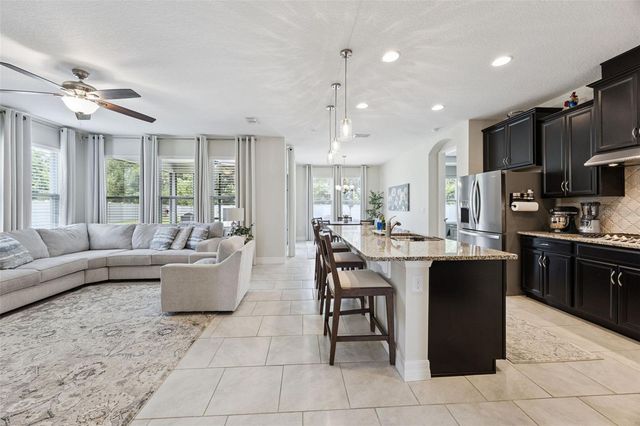 1048 WOOD DALE CIRCLE, Oviedo, FL 32765
