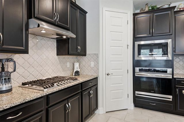 1048 WOOD DALE CIRCLE, Oviedo, FL 32765