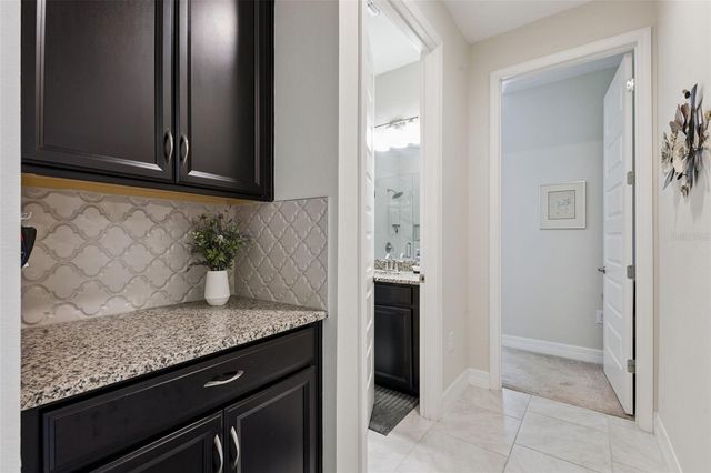 1048 WOOD DALE CIRCLE, Oviedo, FL 32765