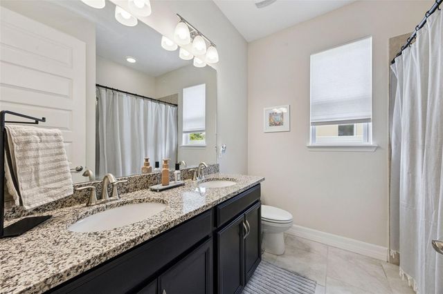 1048 WOOD DALE CIRCLE, Oviedo, FL 32765