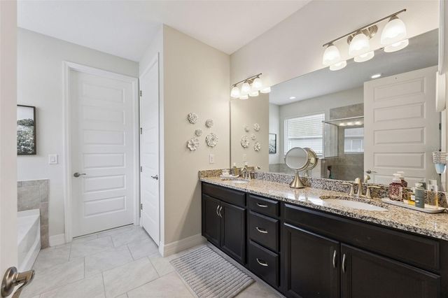 1048 WOOD DALE CIRCLE, Oviedo, FL 32765