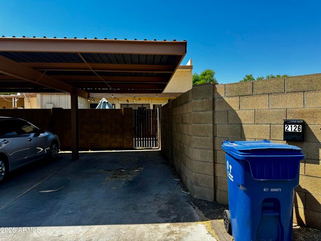 2126 E VILLA Court, Tempe, AZ 85282