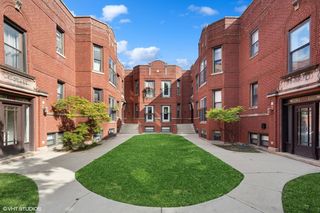3708 W Wrightwood Avenue 3C, Chicago, IL 60647