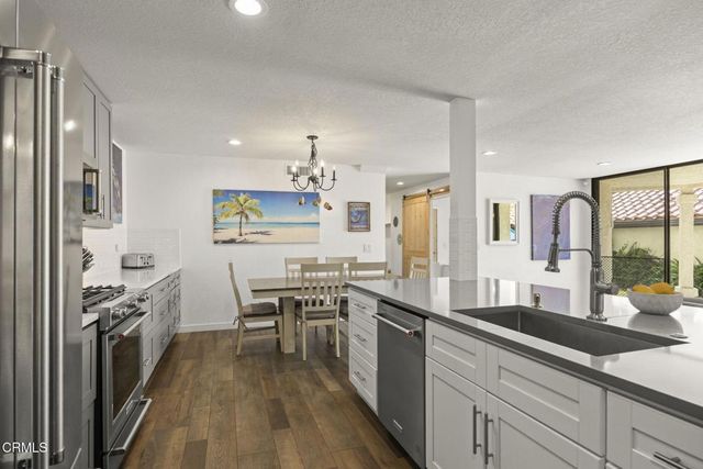 2274 Martinique Lane, Oxnard, CA 93035