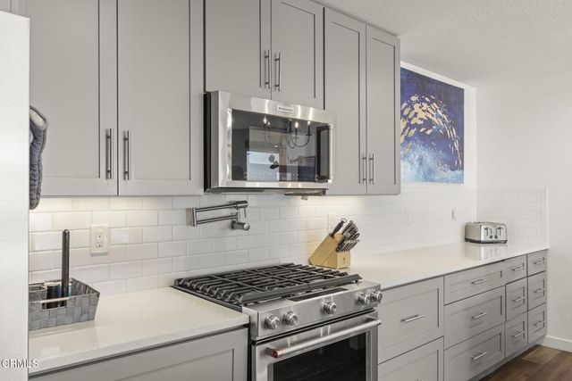2274 Martinique Lane, Oxnard, CA 93035