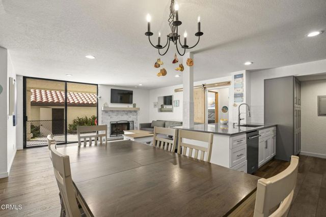 2274 Martinique Lane, Oxnard, CA 93035