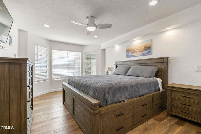 2274 Martinique Lane, Oxnard, CA 93035