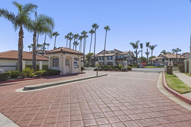 2274 Martinique Lane, Oxnard, CA 93035