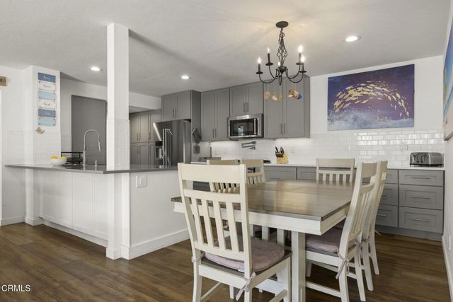 2274 Martinique Lane, Oxnard, CA 93035