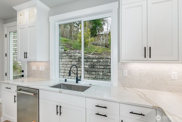 20316 94th Drive NE, Bothell, WA 98011