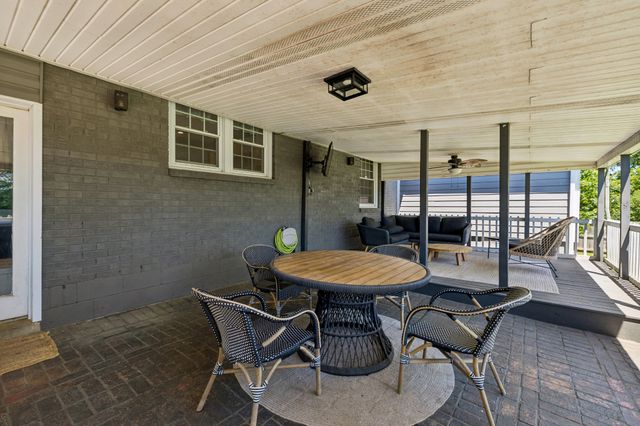 5018 Bonnawell Dr, Hermitage, TN 37076