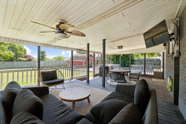 5018 Bonnawell Dr, Hermitage, TN 37076