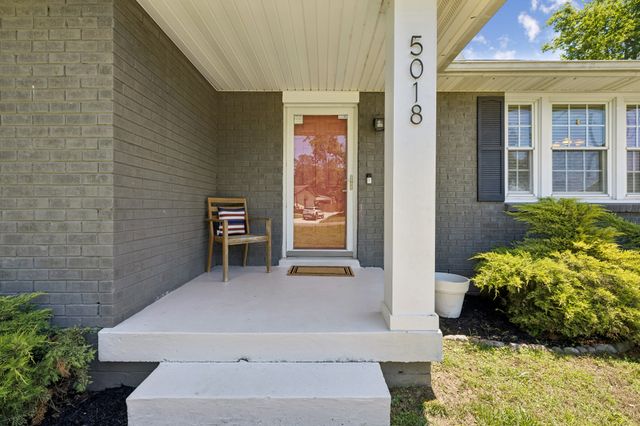 5018 Bonnawell Dr, Hermitage, TN 37076