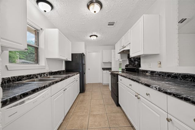 23027 Briarcreek Boulevard, Spring, TX 77373