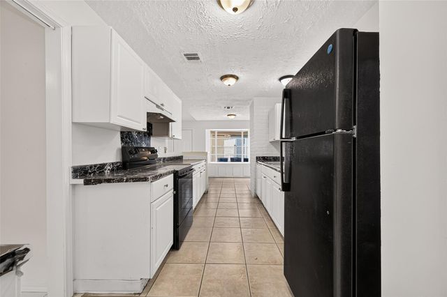 23027 Briarcreek Boulevard, Spring, TX 77373