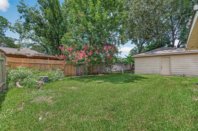 23027 Briarcreek Boulevard, Spring, TX 77373