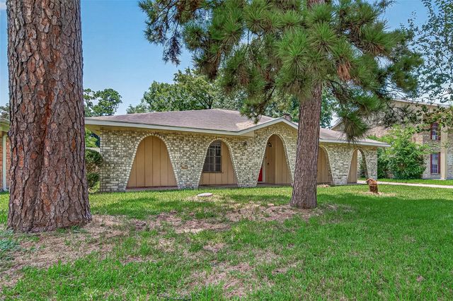 23027 Briarcreek Boulevard, Spring, TX 77373