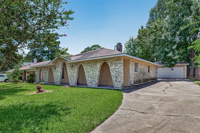 23027 Briarcreek Boulevard, Spring, TX 77373