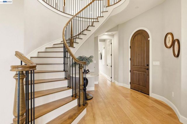 1091 Trumpet Vine Lane, San Ramon, CA 94582