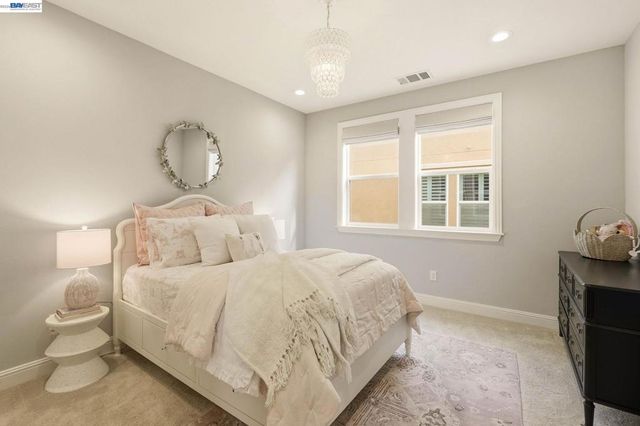 1091 Trumpet Vine Lane, San Ramon, CA 94582
