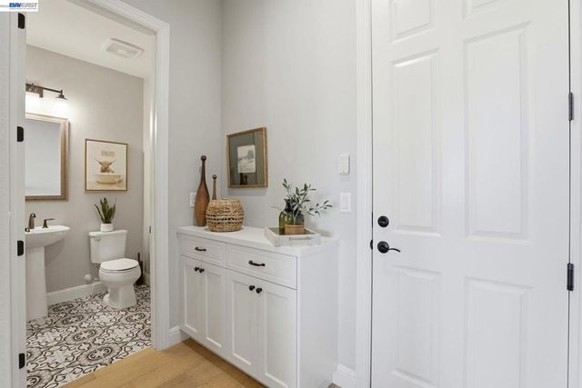 1091 Trumpet Vine Lane, San Ramon, CA 94582