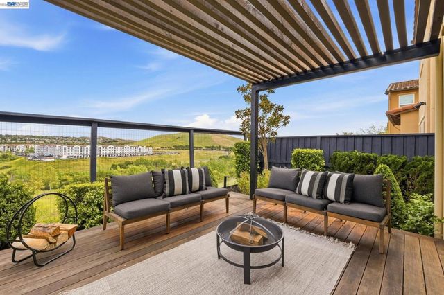 1091 Trumpet Vine Lane, San Ramon, CA 94582