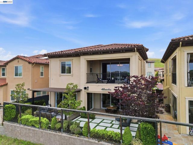 1091 Trumpet Vine Lane, San Ramon, CA 94582