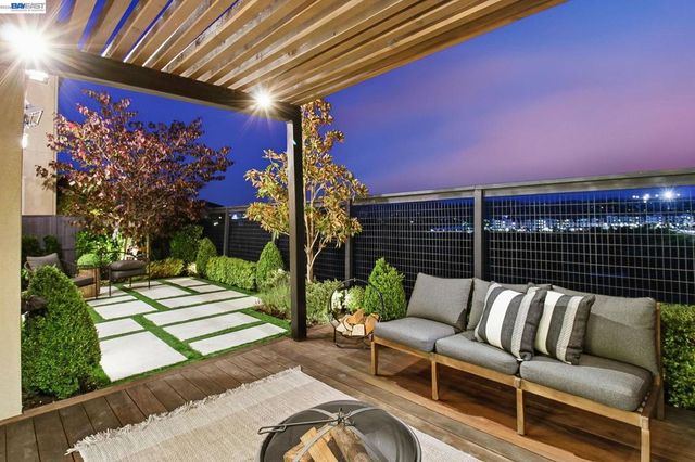 1091 Trumpet Vine Lane, San Ramon, CA 94582